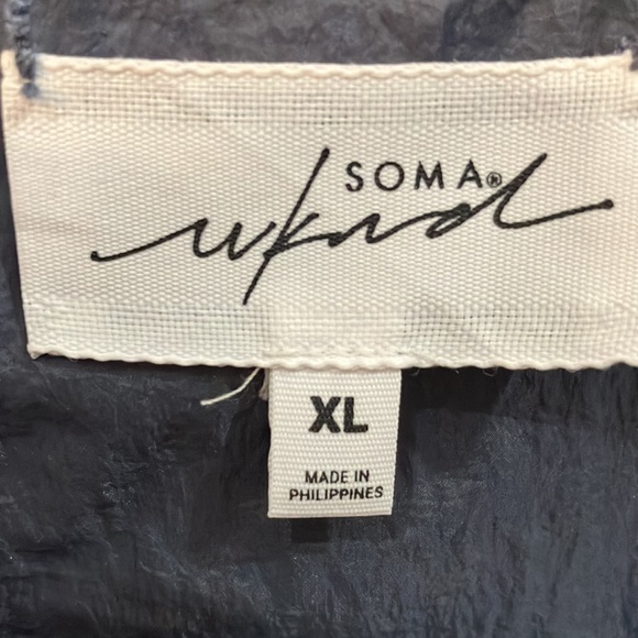 Nwot Soma Weekend rain jacket with waist sinches, zippered front, hood and - Picture 2 of 7